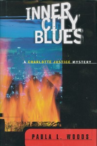 Cover Inner City Blues: A Charlotte Justice Novel (Charlotte Justice Novels)