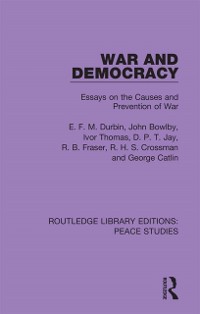 Cover War and Democracy