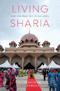 Cover Living Sharia