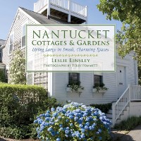 Cover Nantucket Cottages and Gardens