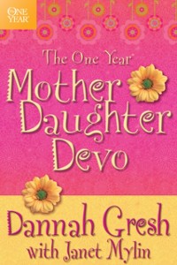 Cover One Year Mother-Daughter Devo