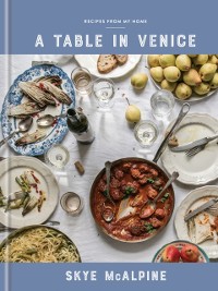 Cover Table in Venice