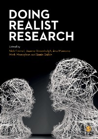 Cover Doing Realist Research