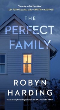 Cover Perfect Family