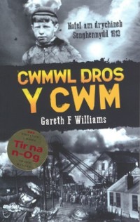 Cover Cwmwl dros y Cwm