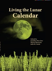 Cover Living the Lunar Calendar