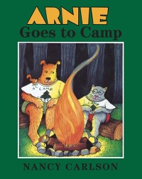 Cover Arnie Goes to Camp